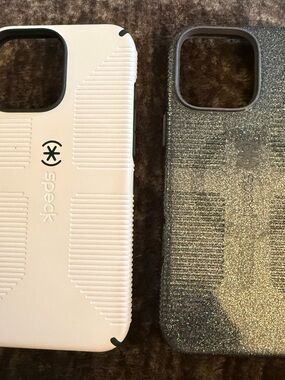 Speck iPhone 16 pro max cases set of 2